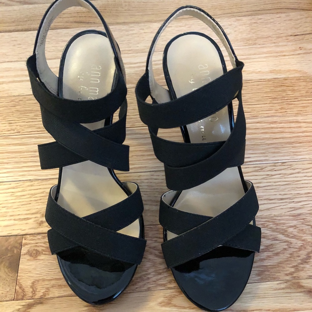 Ann Marino black high heels